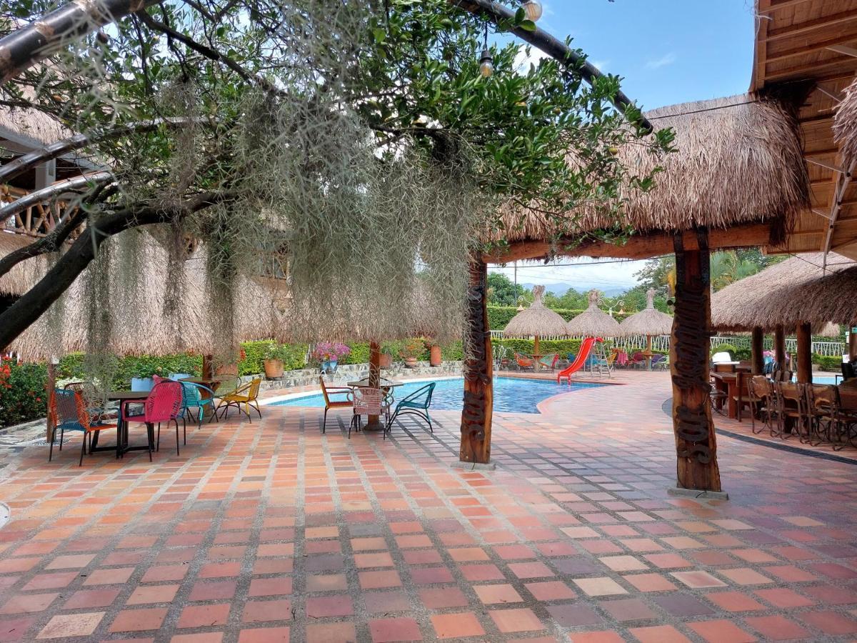 Hotel Campestre San Joaquin Garzón Exterior foto